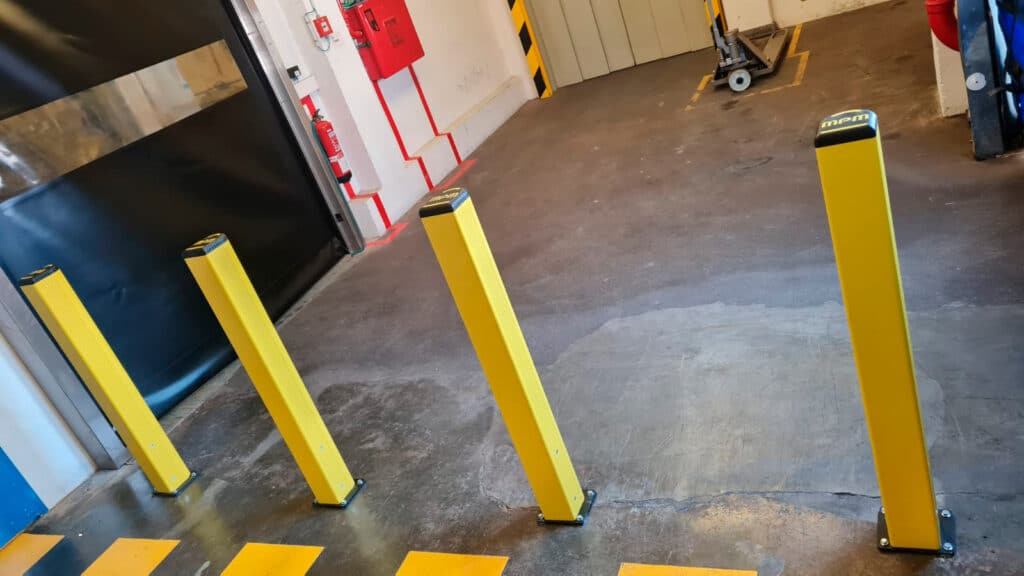 tipos de bolardos de seguridad