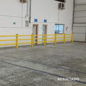 Nave industrial con protecciones flexibles instaladas